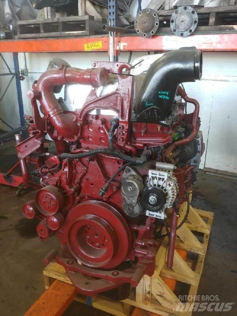 Mack MP8 Motoare