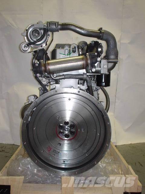 Yanmar 4TNV98T-ZGGE Motoare
