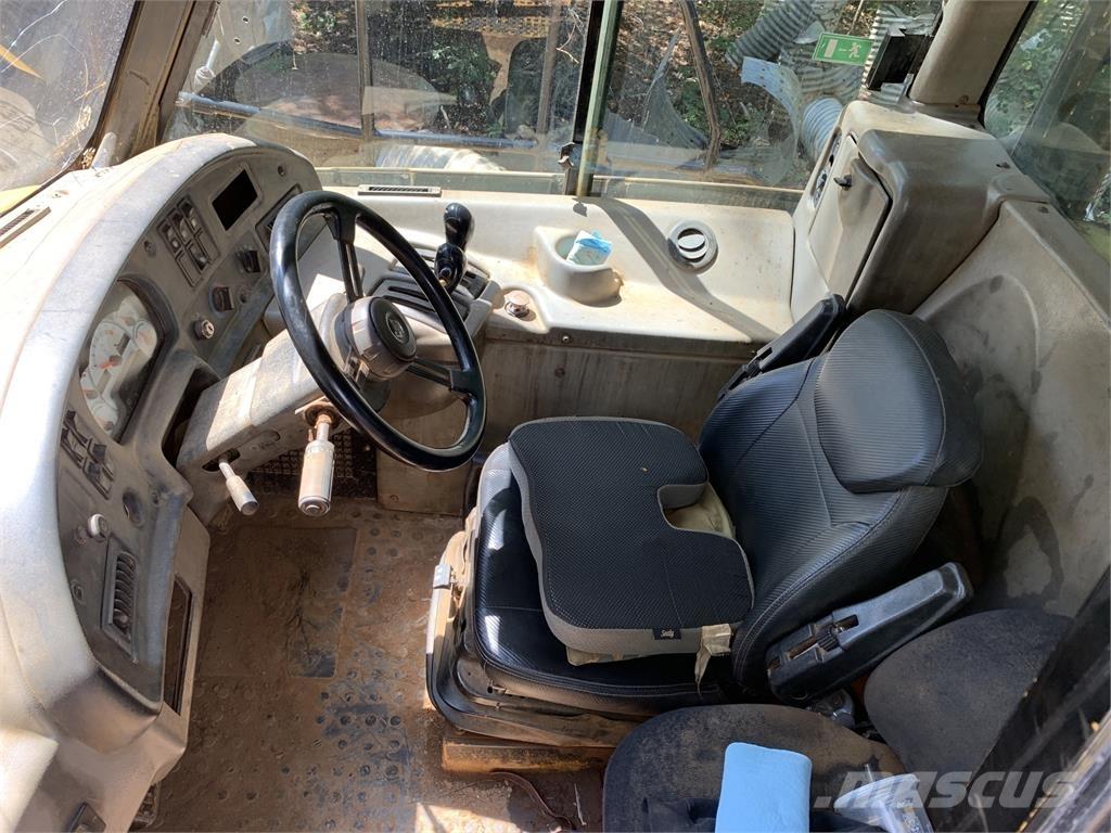 CAT 725 Utilaje construcții - Altele