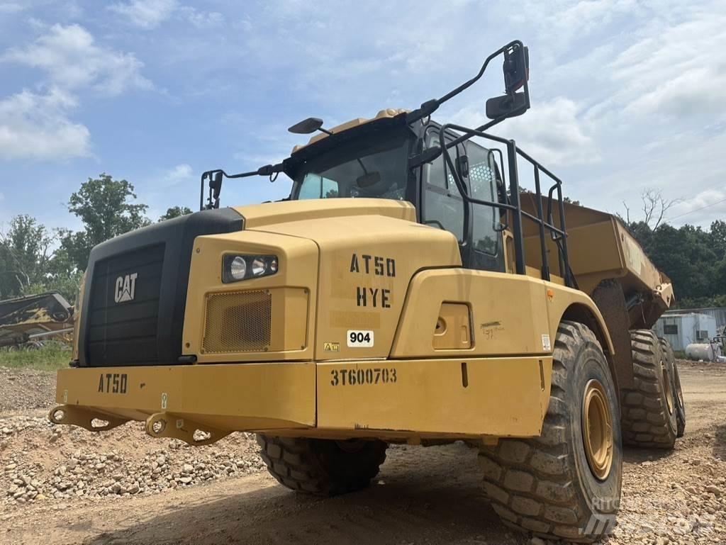 CAT 745 Transportoare articulate