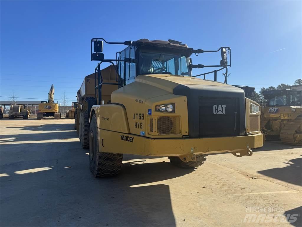 CAT 745 Transportoare articulate