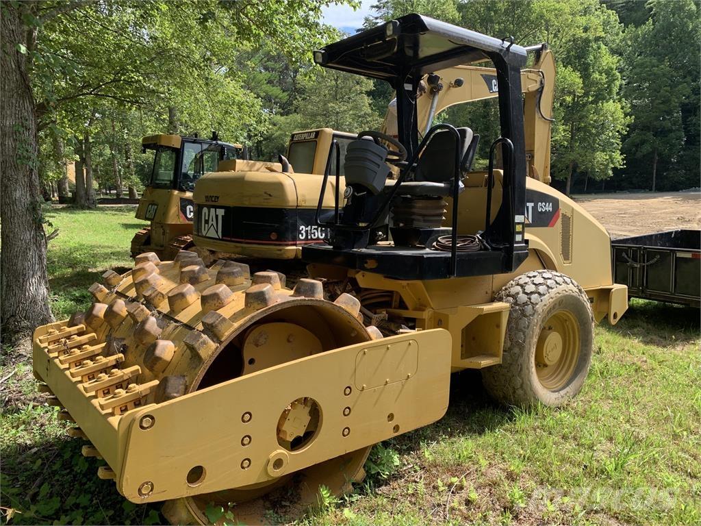 CAT CS-44 Utilaje construcții - Altele
