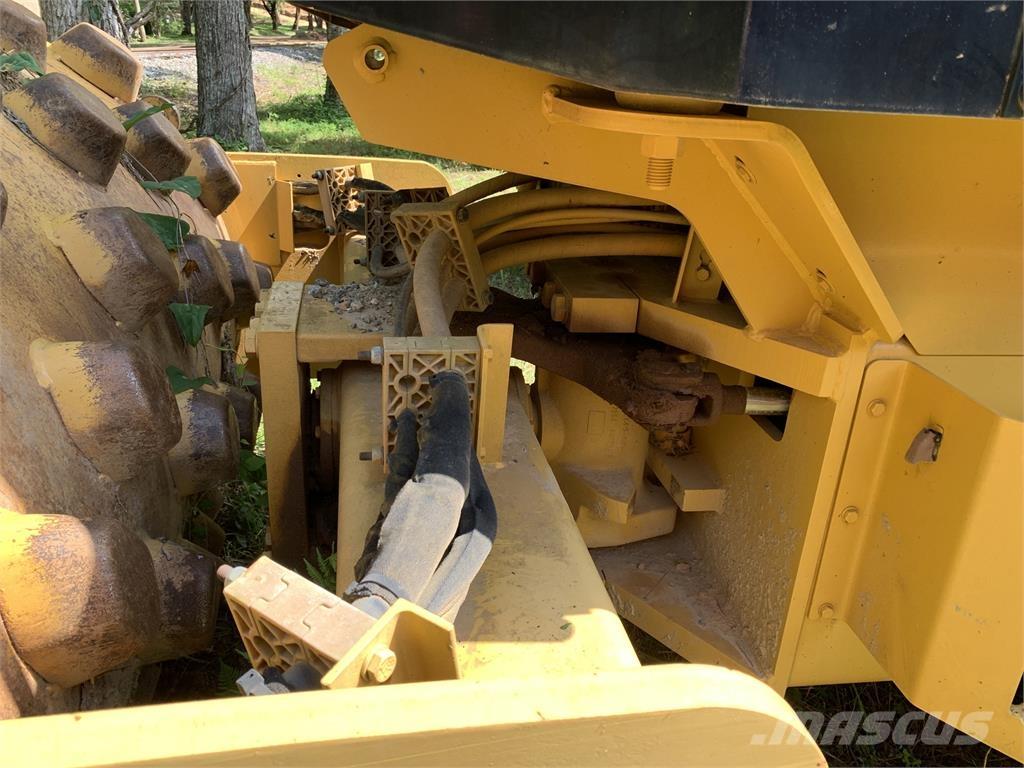 CAT CS-44 Utilaje construcții - Altele