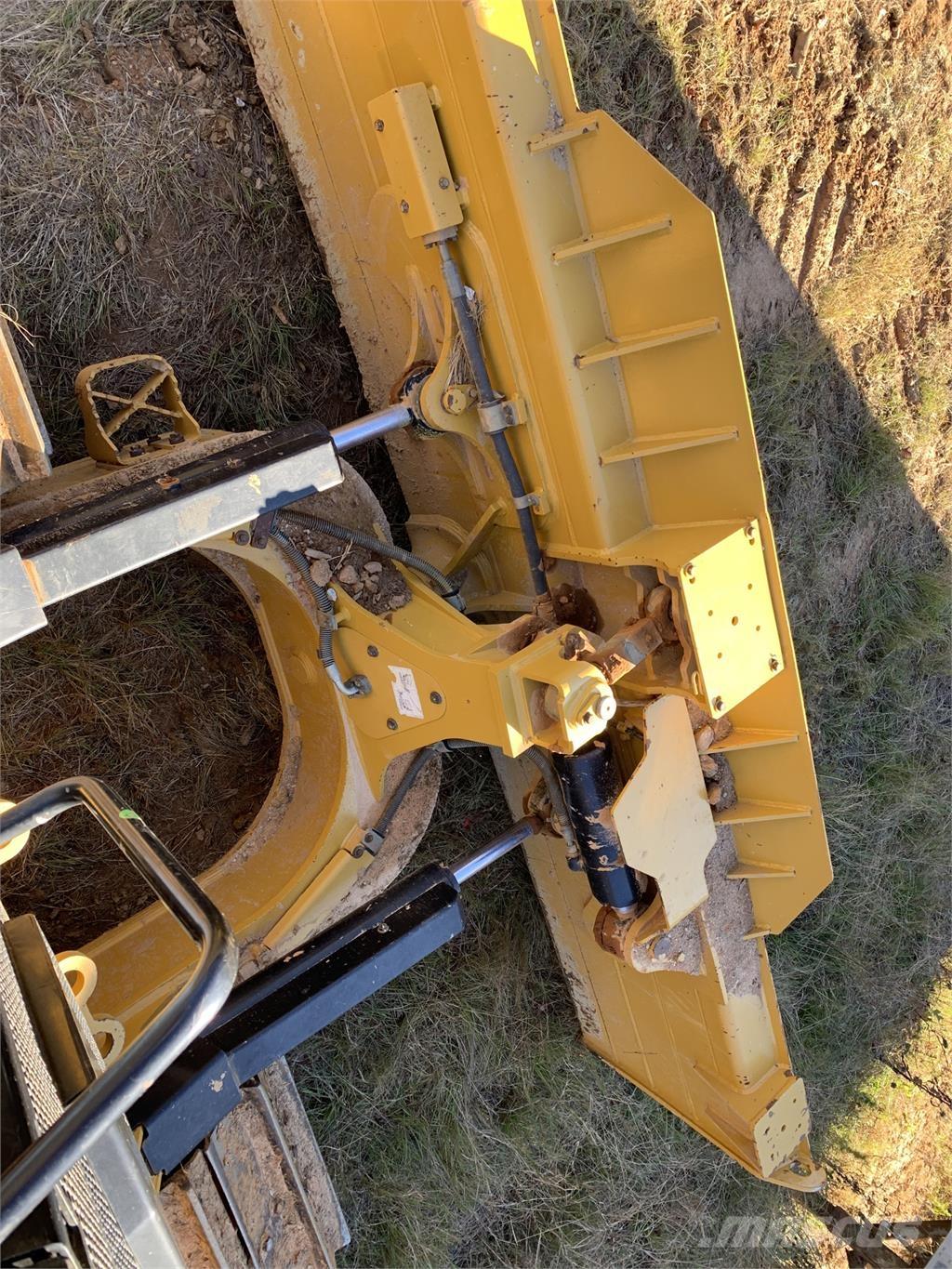 CAT D5 Utilaje construcții - Altele