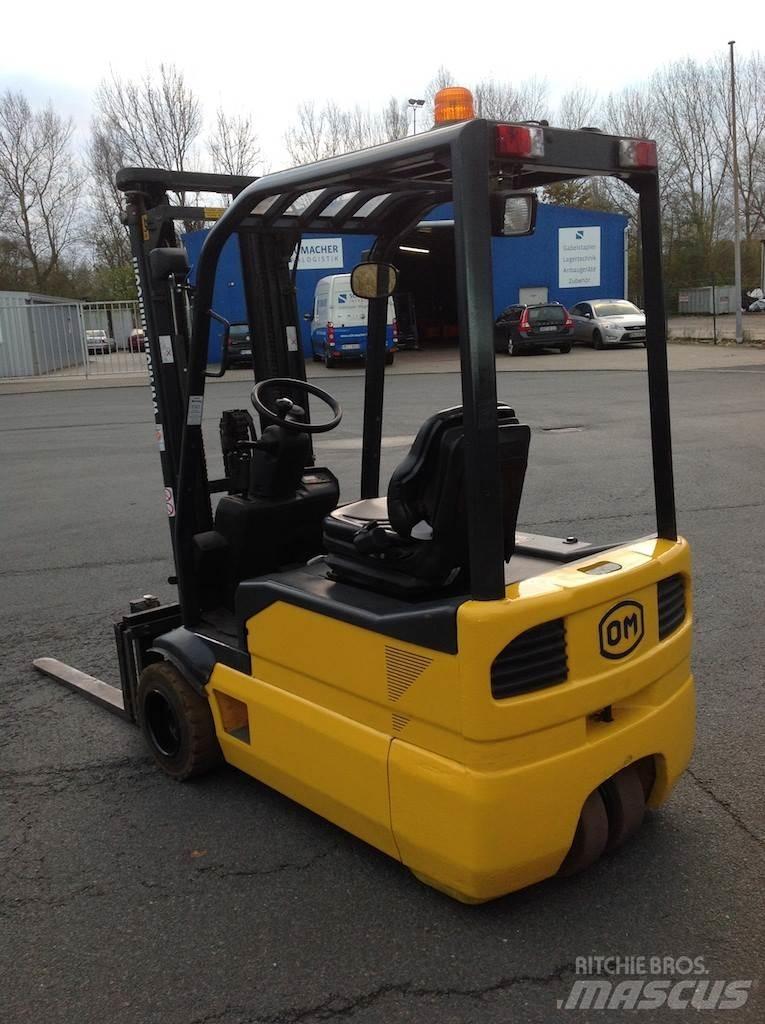 OM XE 18 3ac Stivuitor electric