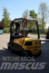 OM XE 30 ac Stivuitor electric