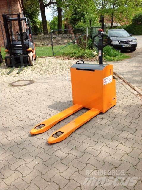 Still EGU 20 Transpaleta manuala