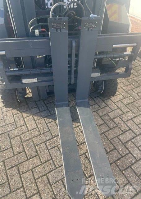 Combilift CBE 3000 Încarcator lateral