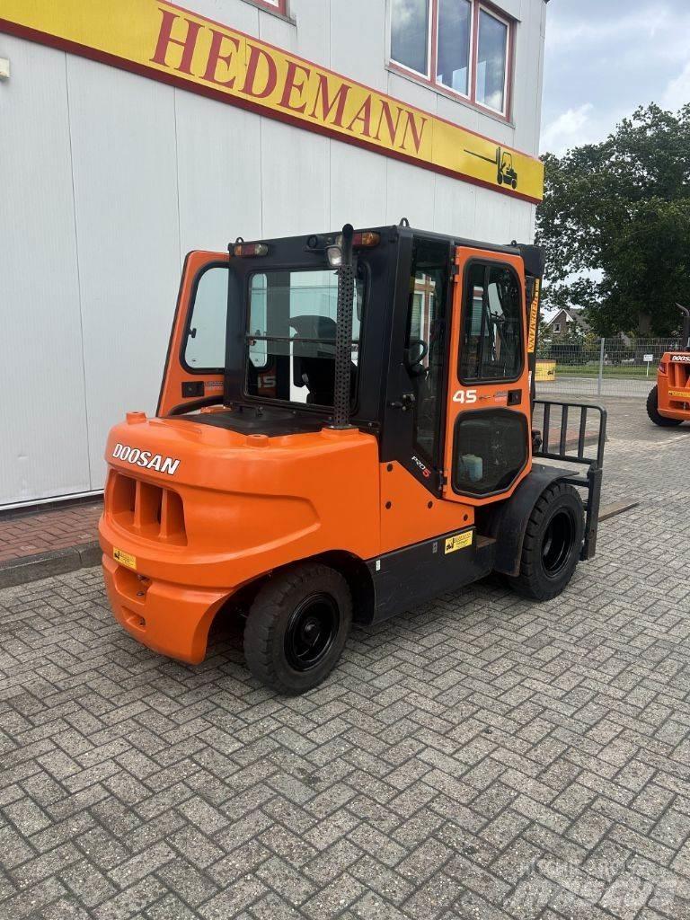 Doosan D45SC-5 Stivuitor diesel