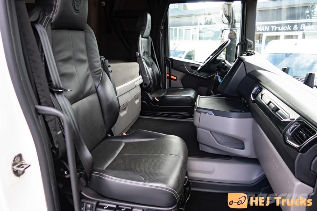 Scania R500 A6x2NB Autotractoare
