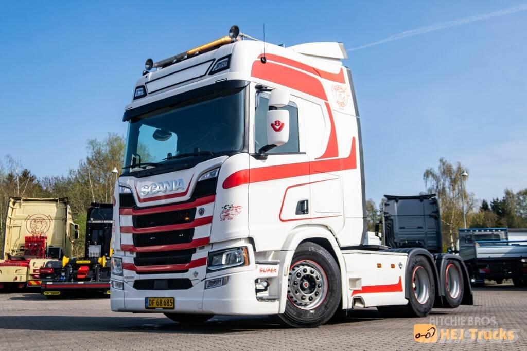 Scania R660 A6x2NB Autotractoare