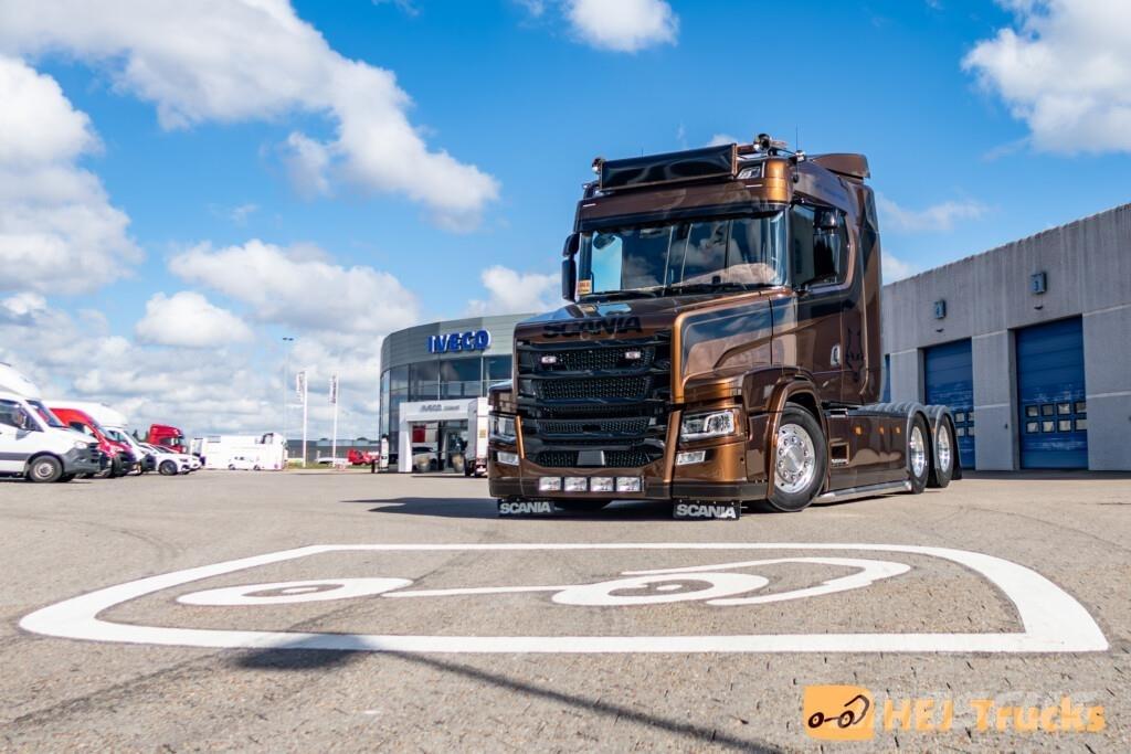 Scania RT520 A6x2NB Autotractoare