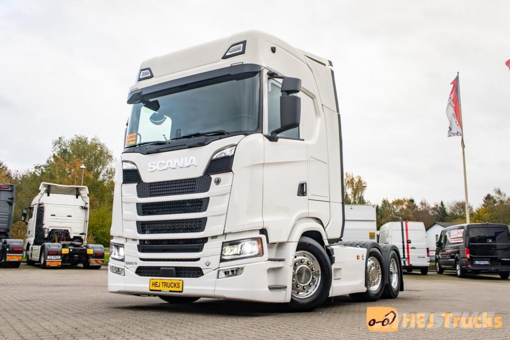 Scania S660 A6x2/4NB Autotractoare