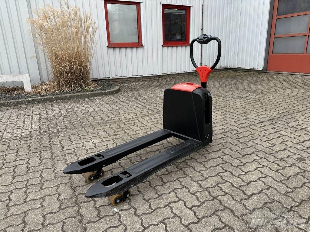 EP F4 Transpaleta manuala