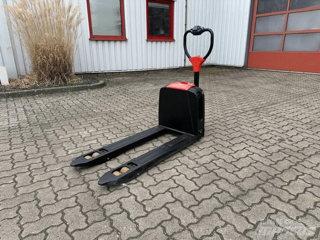 EP F4 Transpaleta manuala