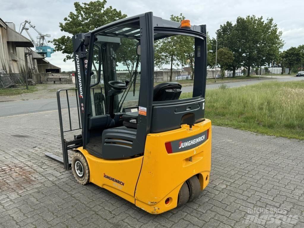 Jungheinrich EFG213 Stivuitor electric