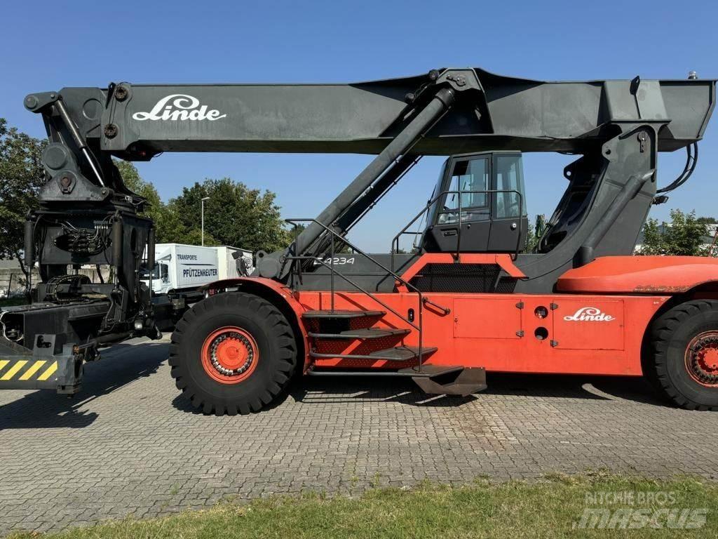 Linde C4234TL Stivuitoare Telescopice Rotative