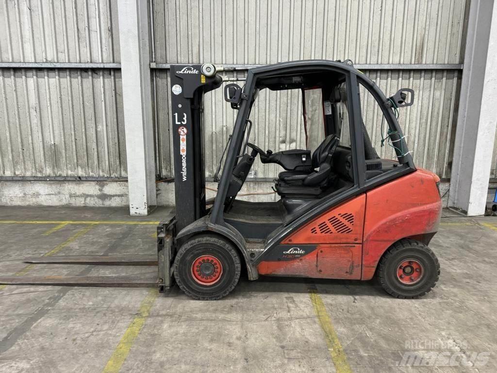 Linde H30D-02 Stivuitor diesel