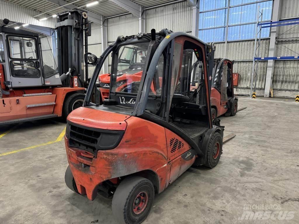 Linde H30D-02 Stivuitor diesel