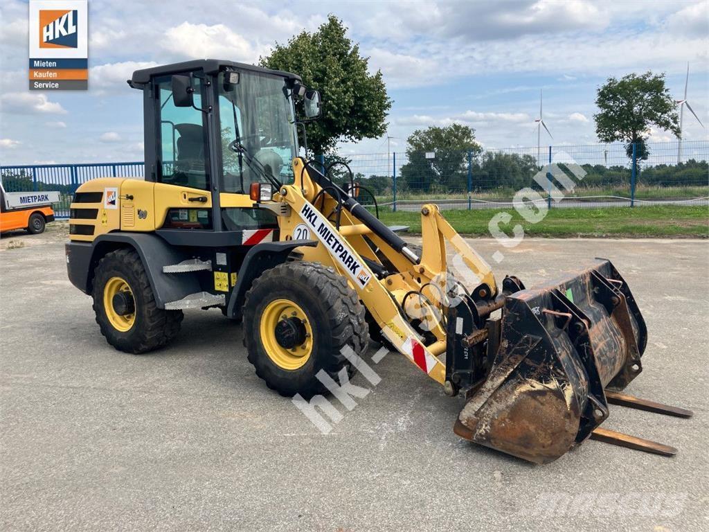Yanmar V 80 Incarcator pe pneuri
