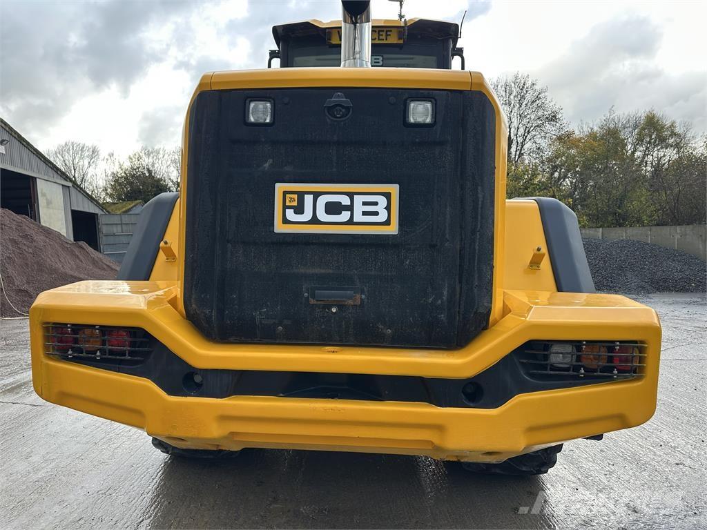 JCB 457 Agri Incarcator pe pneuri