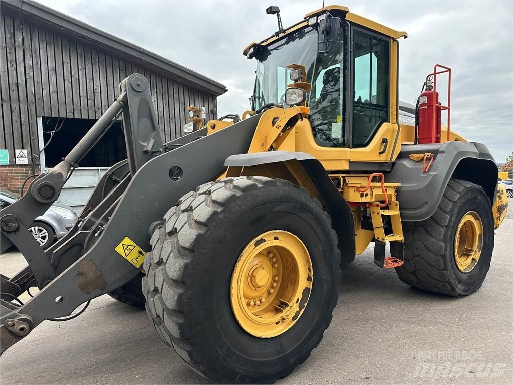 Volvo L120H Incarcator pe pneuri