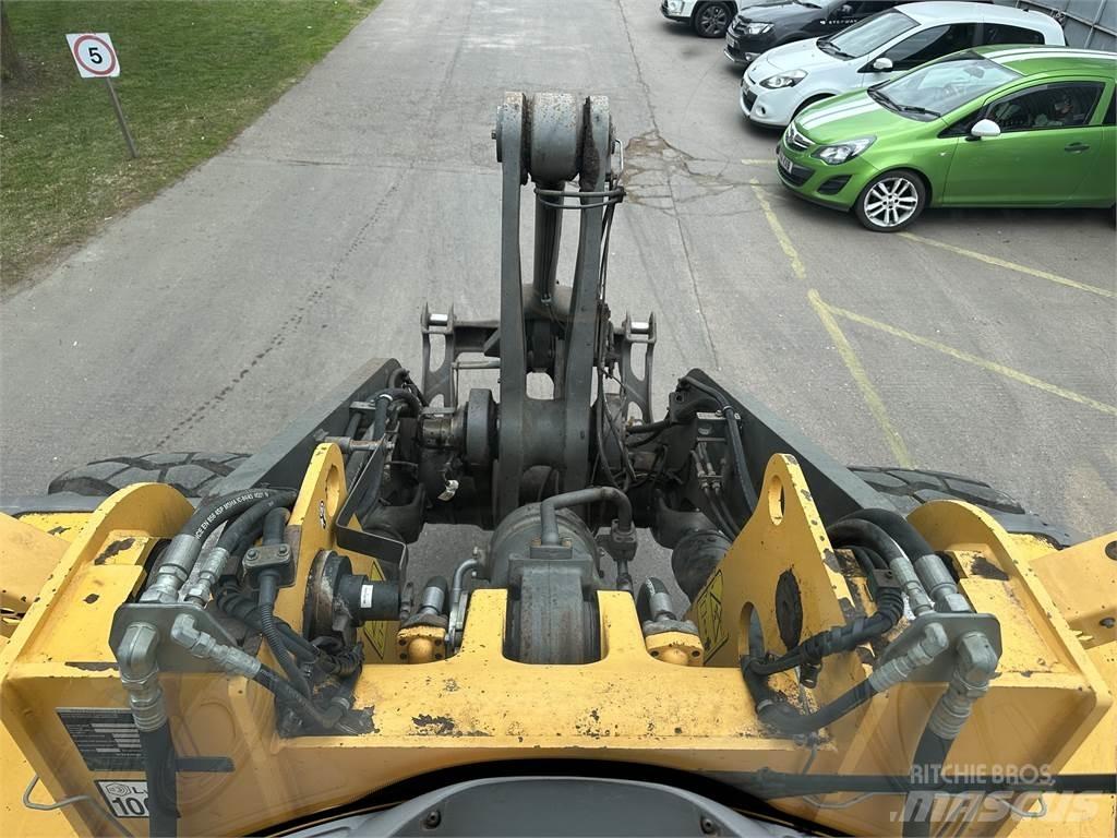 Volvo L120H Incarcator pe pneuri