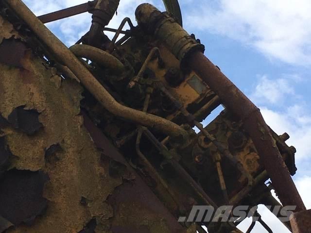 Brøyt X30T til ophug Excavatoare pe șenile
