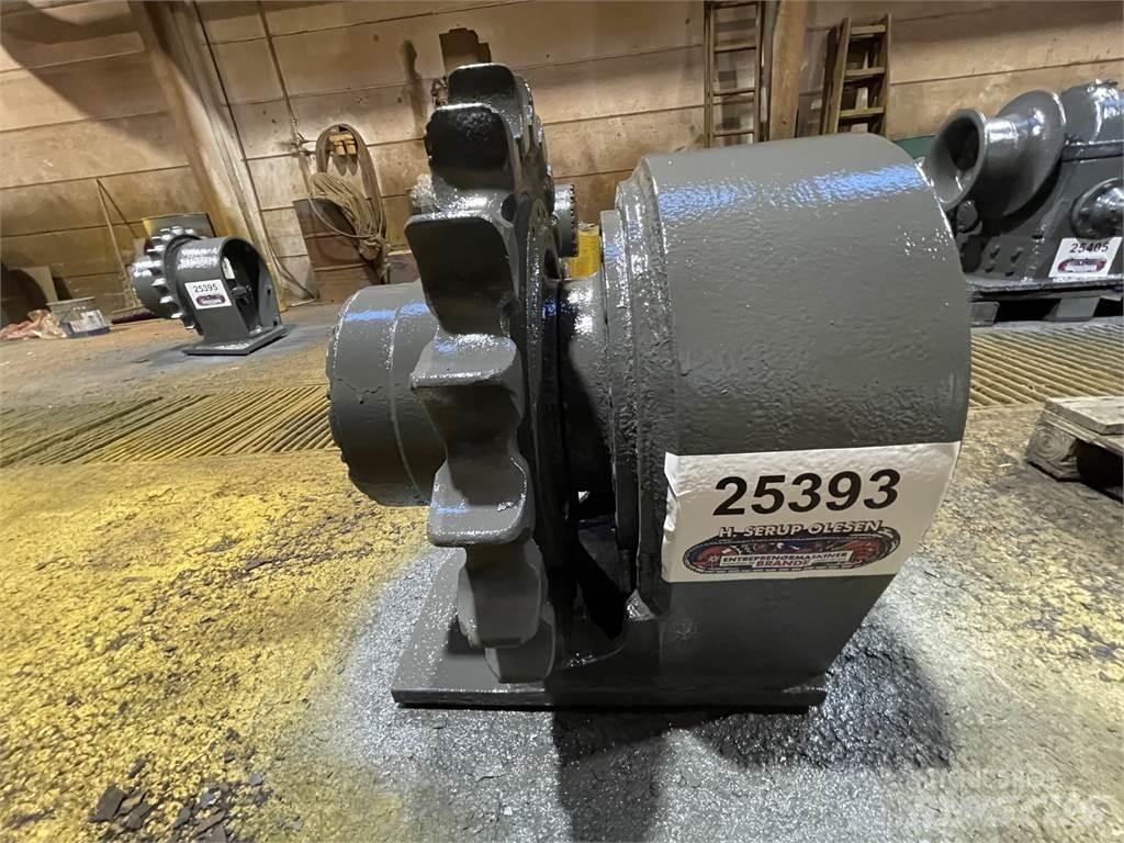 CAT 318BL Køregear Transmisie