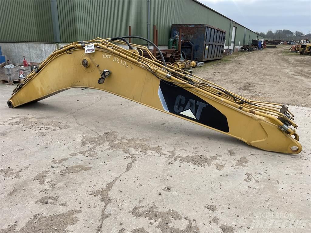 CAT 323D monobom Alte componente