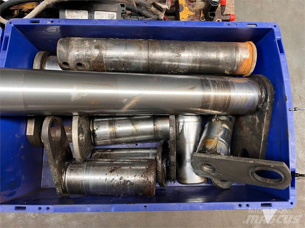 CAT 323D navler Alte componente