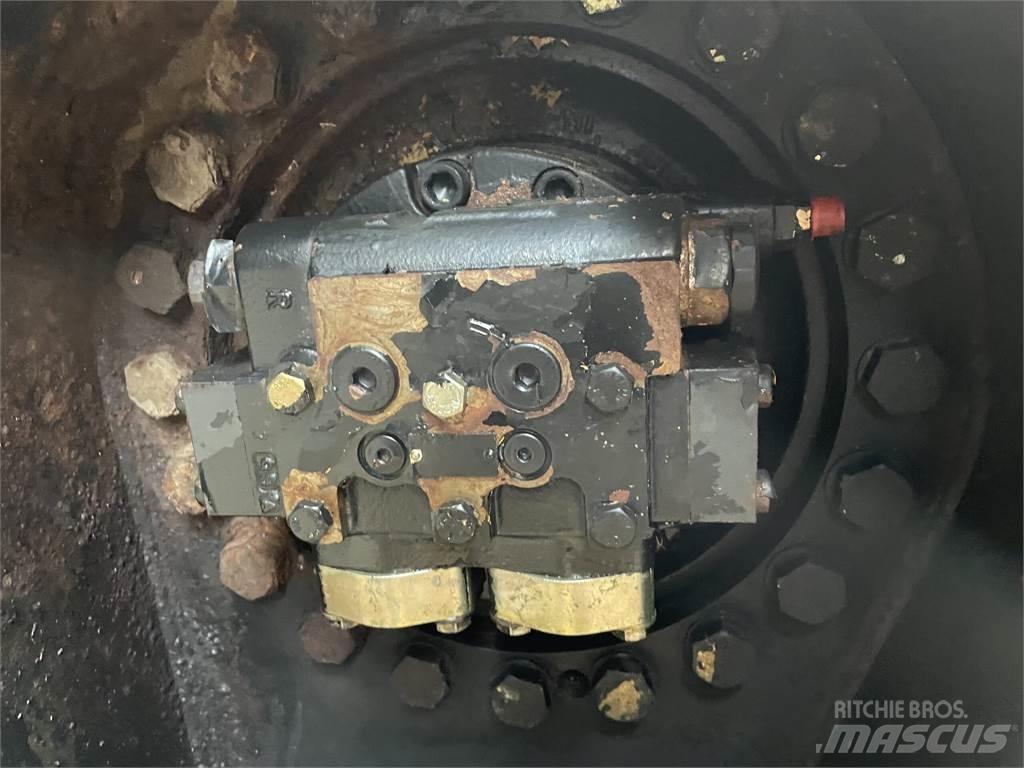 CAT 330B Køregear Transmisie