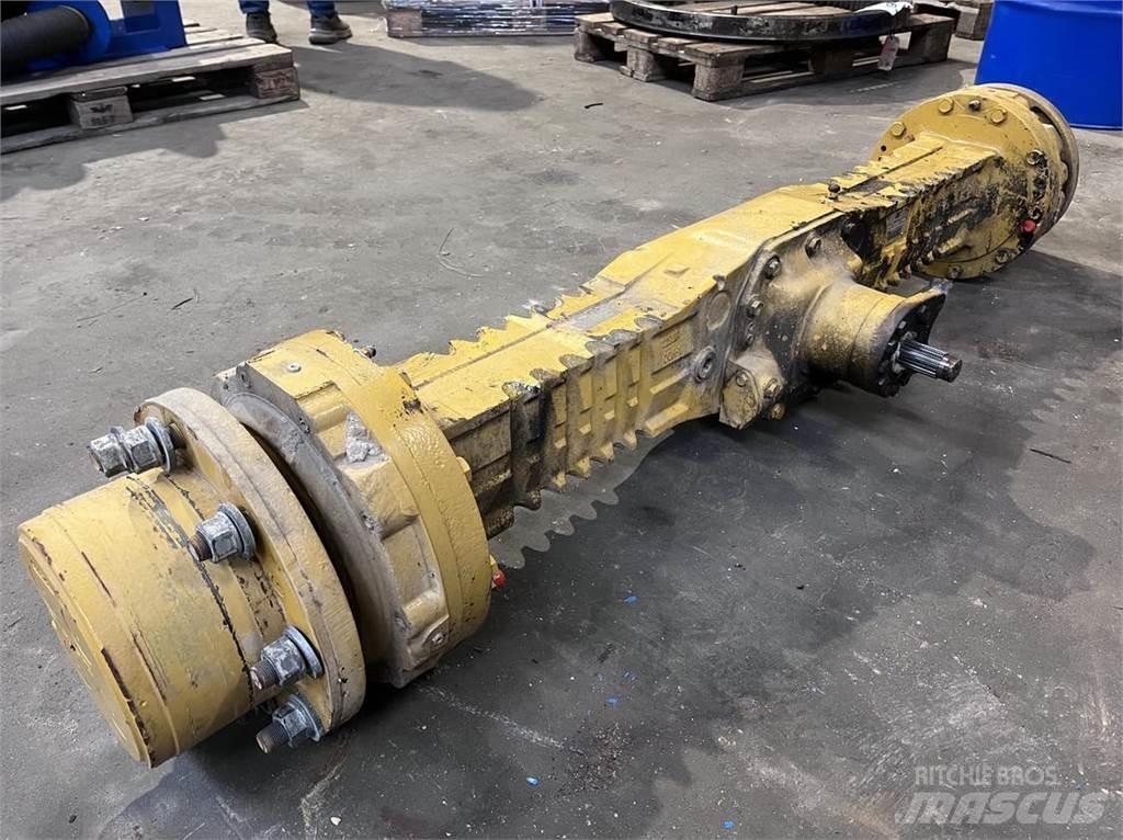 CAT 908M, Frontaksel Axe