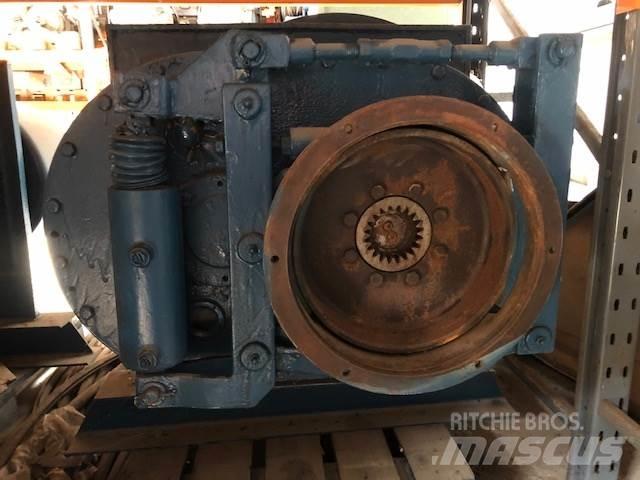 Demag spil Dispozitive de ridicare şi lifturi pentru materiale