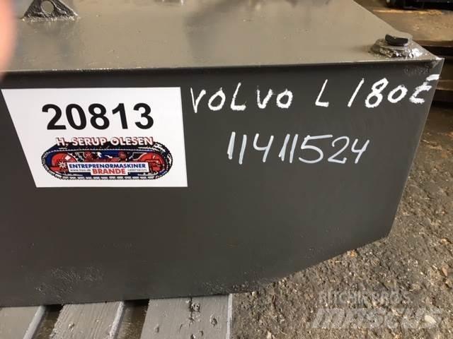 Dieseltank ex. Volvo L180E Alte componente