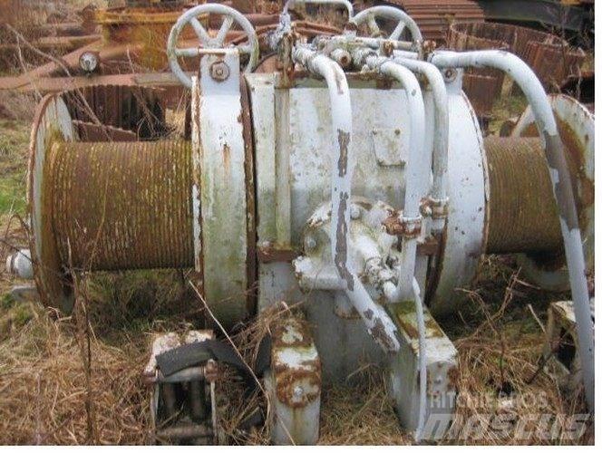  Double drum hydr. winch Dispozitive de ridicare şi lifturi pentru materiale