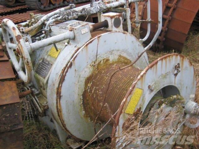  Double drum hydr. winch Dispozitive de ridicare şi lifturi pentru materiale