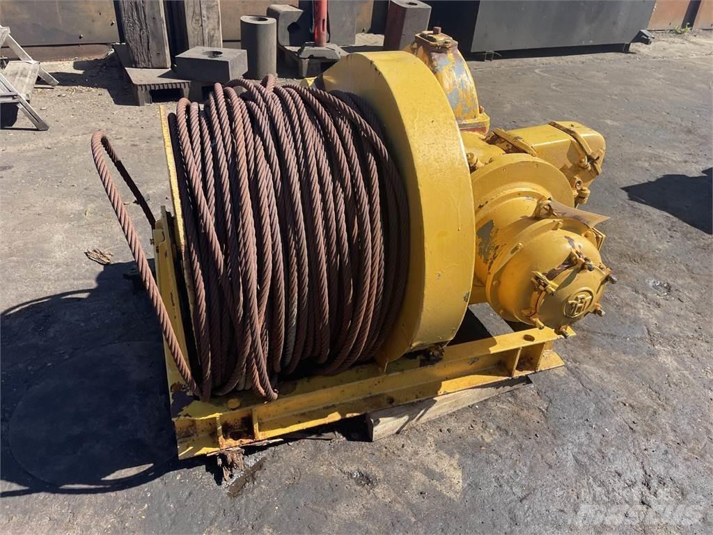  El-spil med gear og bremse Dispozitive de ridicare şi lifturi pentru materiale