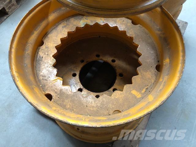  FÆLG - 2 STK. Anvelope, roti si jante