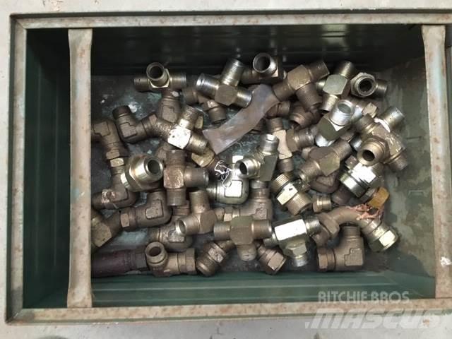  Fittings, diverse Alte componente