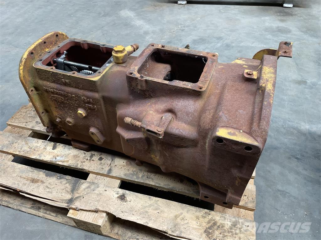 Ford 550 Gearkasse Transmisie