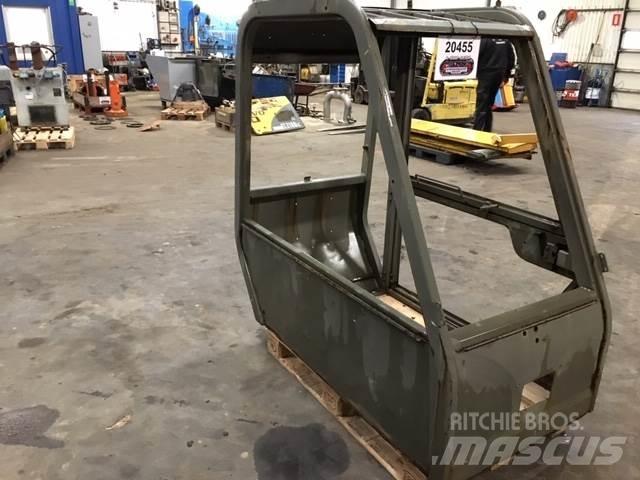  Førerhus ex. Manitou MT430 Alte componente