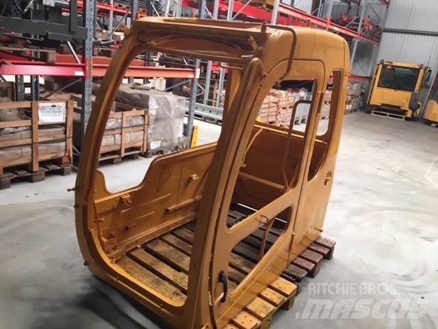  Førerhus ex. Volvo EC140 Alte componente