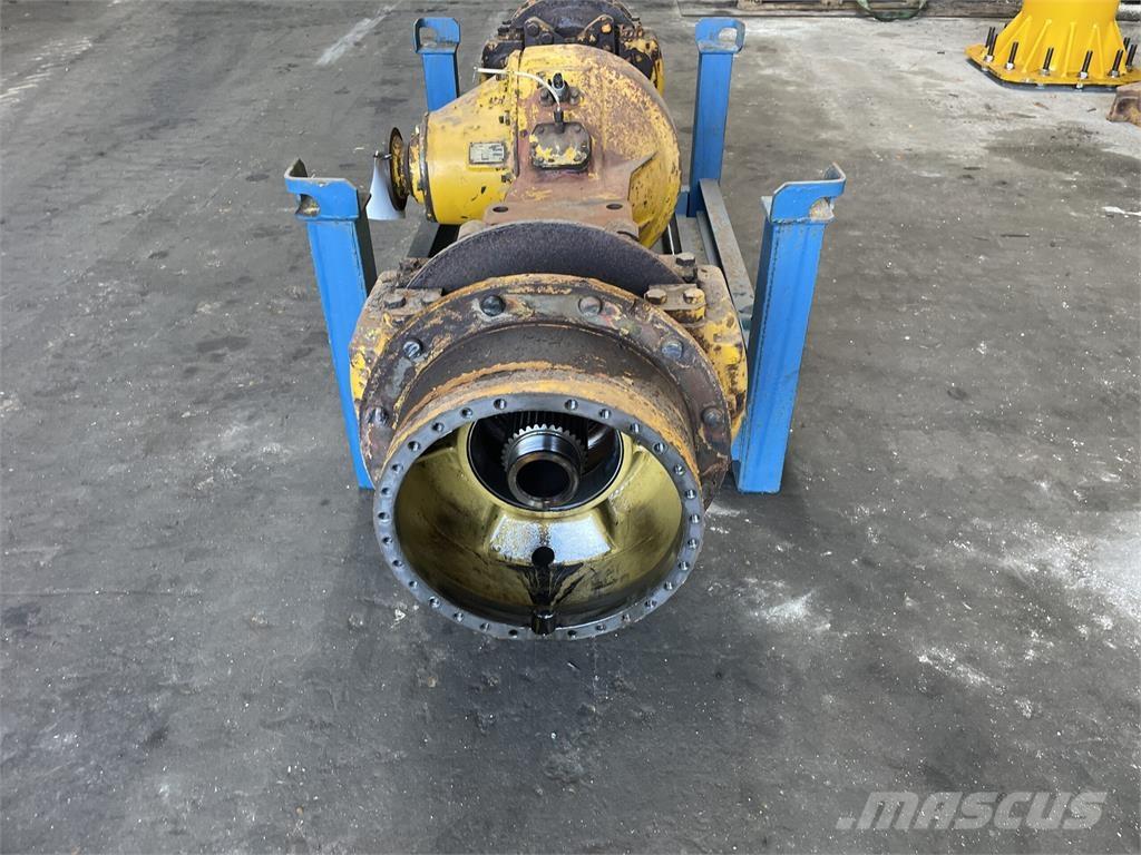  Front Aksel Ex. Volvo 4500 Axe