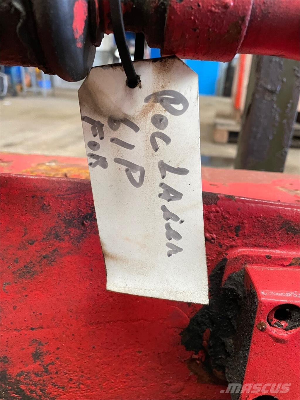  Frontaksel ex. Poclain 61P Axe