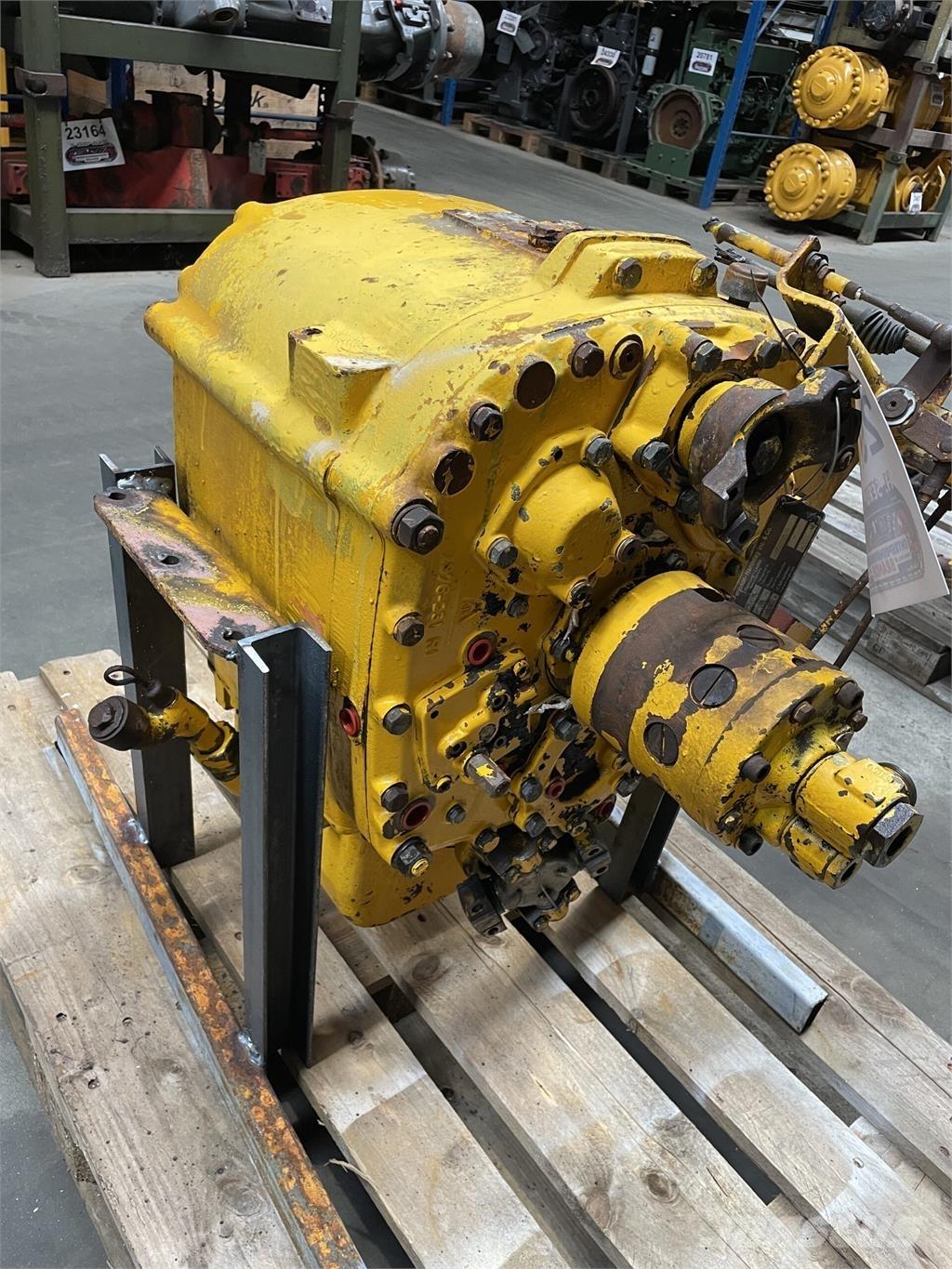 Hanomag 22C transmission Transmisie