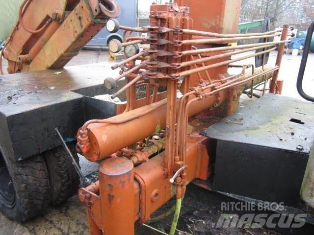 Hiab 1150 Macara pentru orice teren