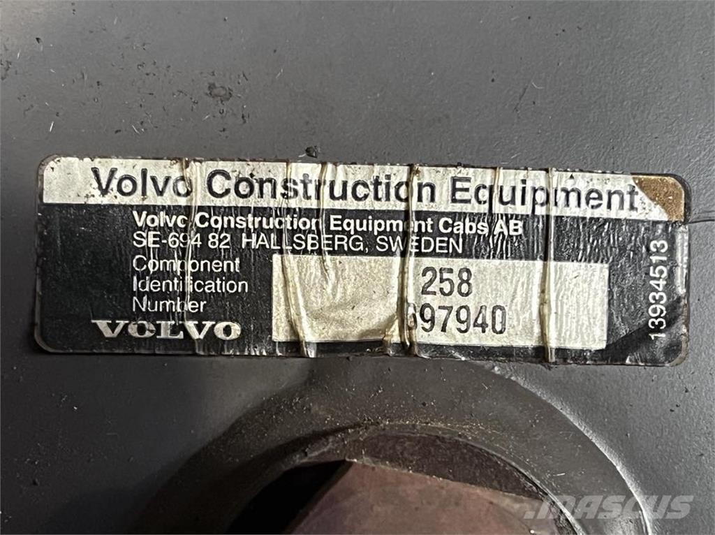  Hydraulik Tank, Volvo L90E Hidraulice