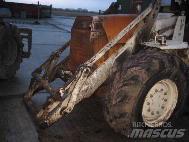 Hydrema 905 til ophug Buldoexcavatoare