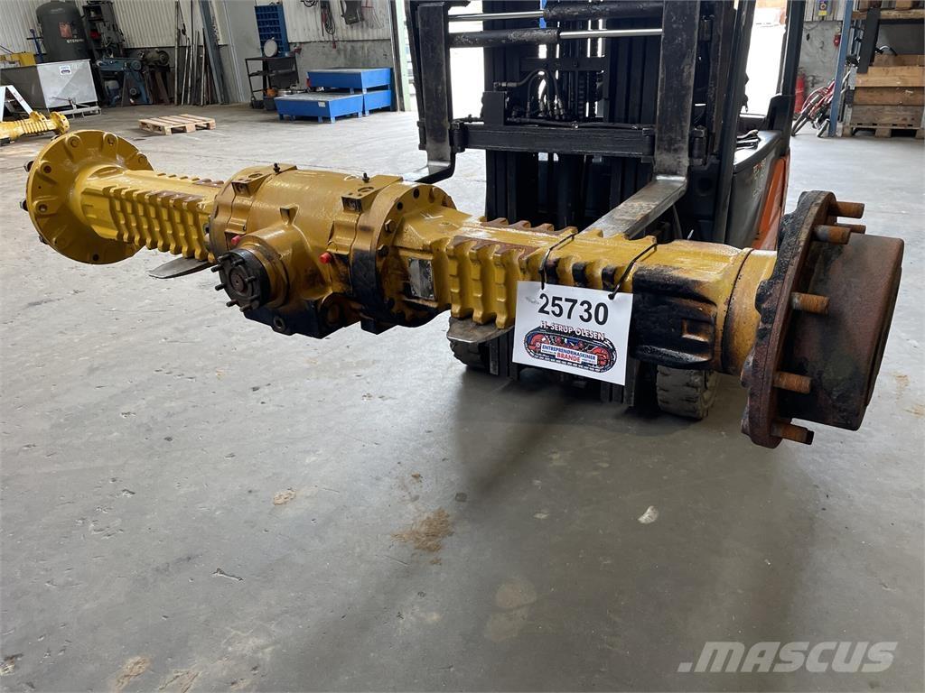 Hydrema 906C frontaksel Axe